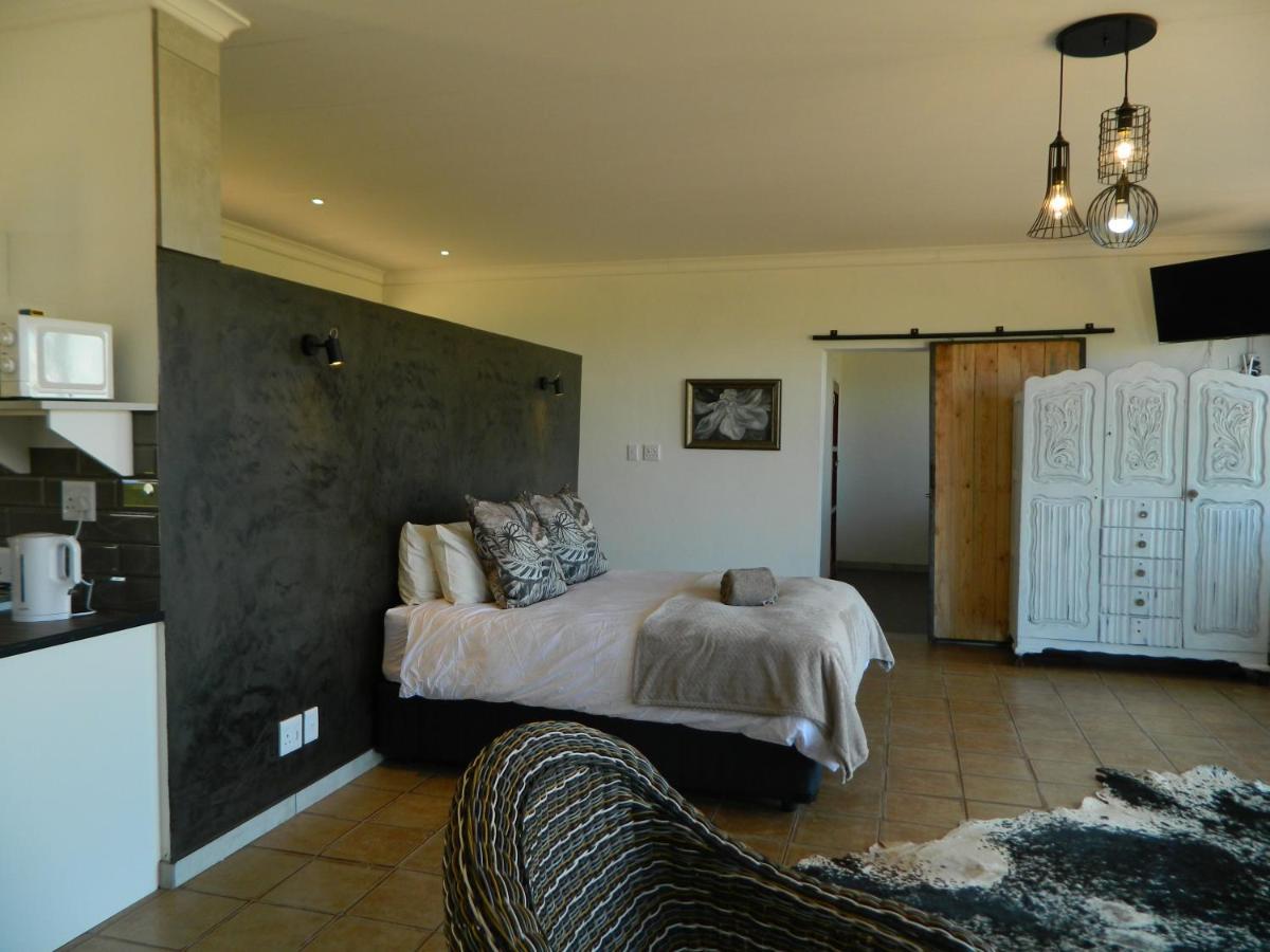 Dewdrop Farm Stay Ermelo Exterior foto
