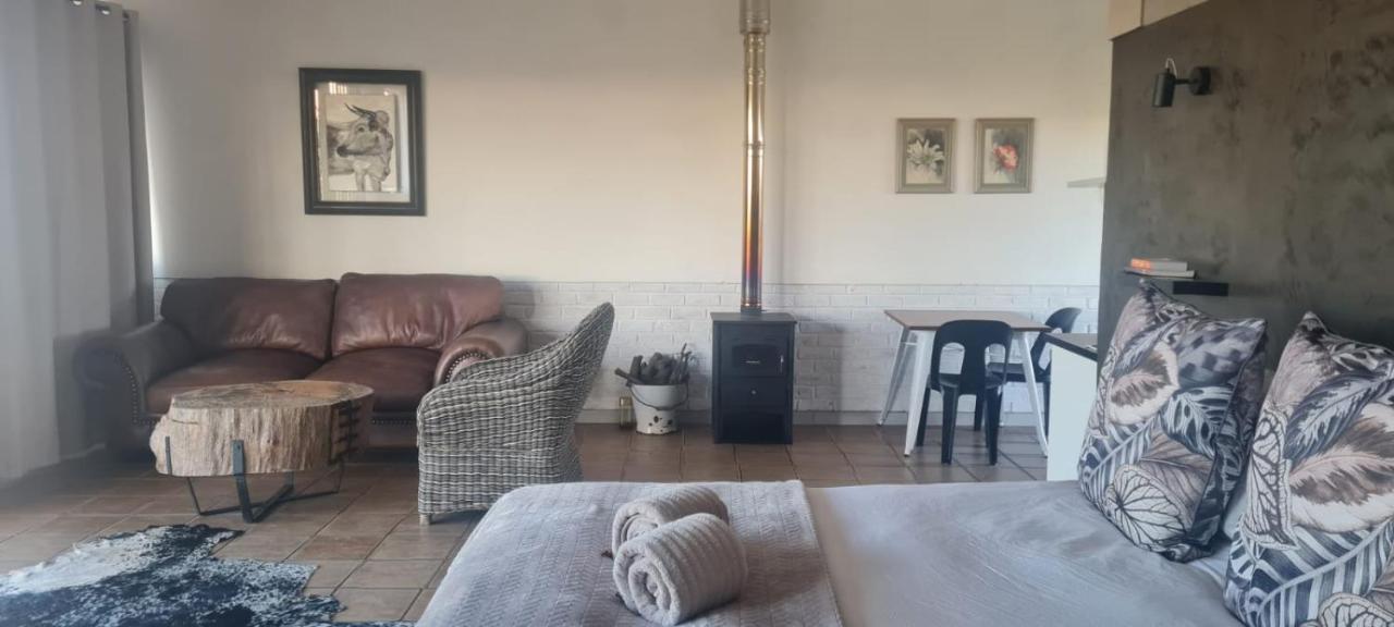 Dewdrop Farm Stay Ermelo Exterior foto